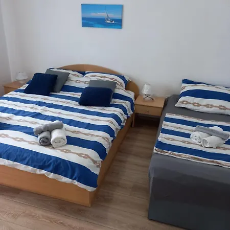 Apartmani Ernesta Selce Pokój zdjęcie