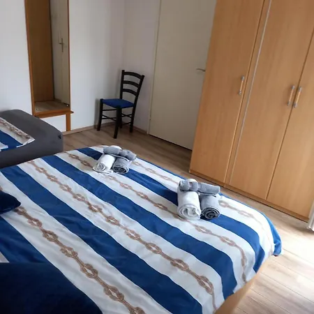 Apartmani Ernesta Selce Pokój zdjęcie