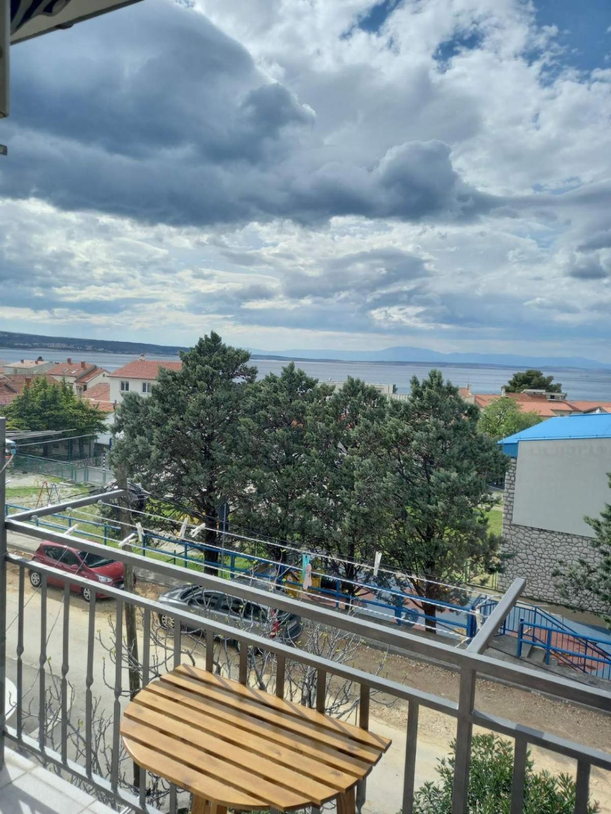 Apartment Ernesta Selce